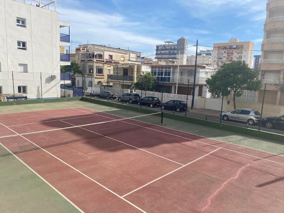 Apartamento 1ª Linea De Playa - Con Piscina Y Parking Playa de Gandia Eksteriør bilde