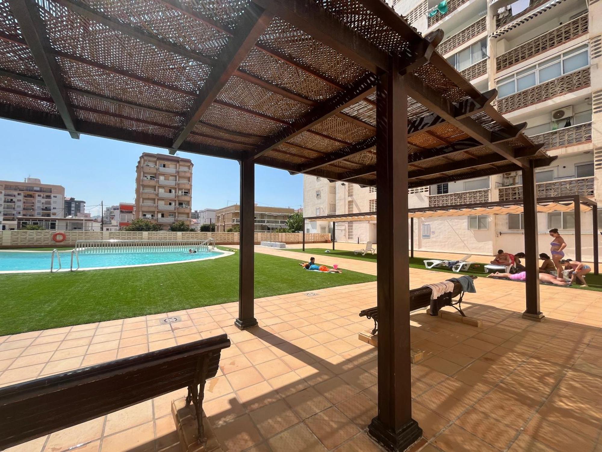 Apartamento 1ª Linea De Playa - Con Piscina Y Parking Playa de Gandia Eksteriør bilde